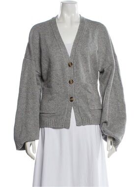 Helsa. Grey V Front Cardigan. Size LG.